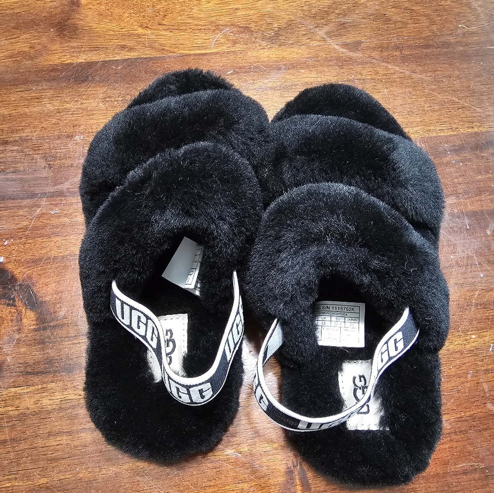 UGG Black Fluffy Sandal Slippers
